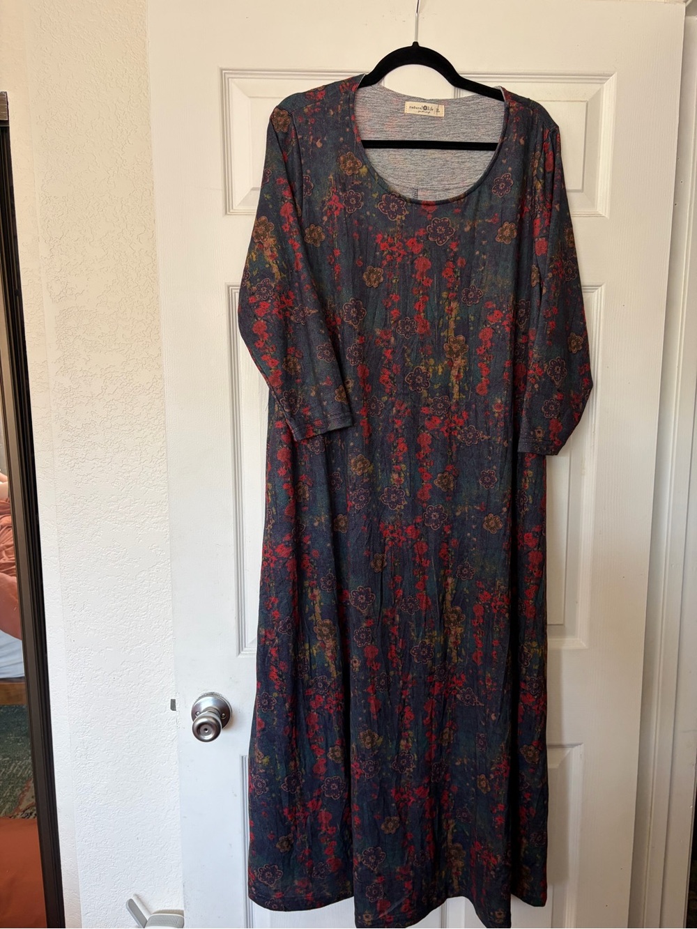 NATURAL LIFE Floral Scoop Neck Maxi Dress